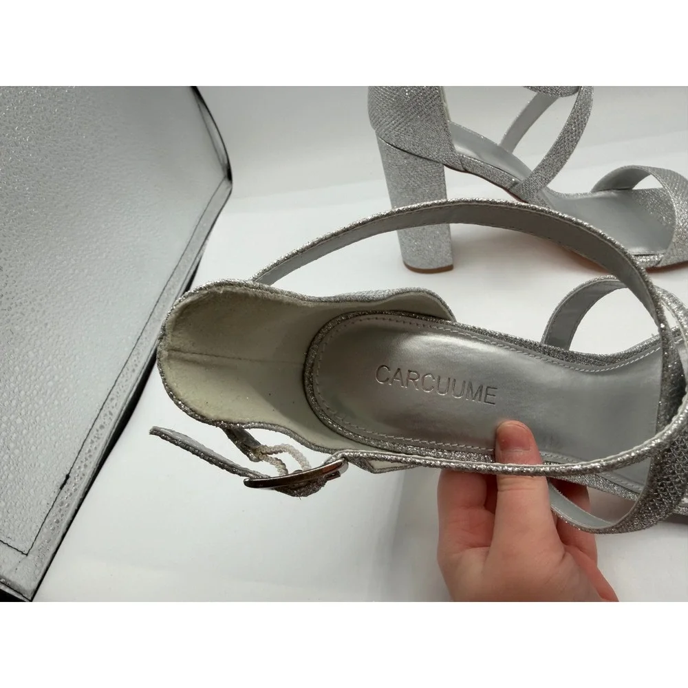 CARCUUME‎ Coco Silver Glitter Block Heel Sandals Crisscross Ankle Strap Size 10